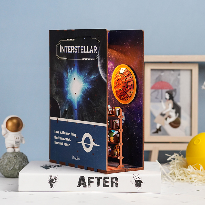 Booknook - Interstellar – Image 2