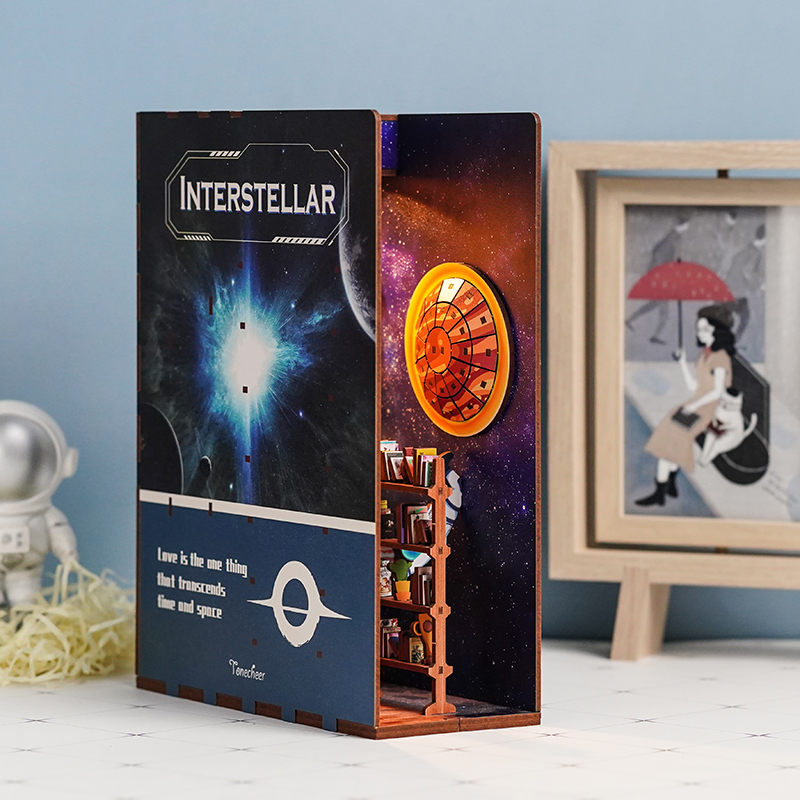 Booknook - Interstellar – Image 4