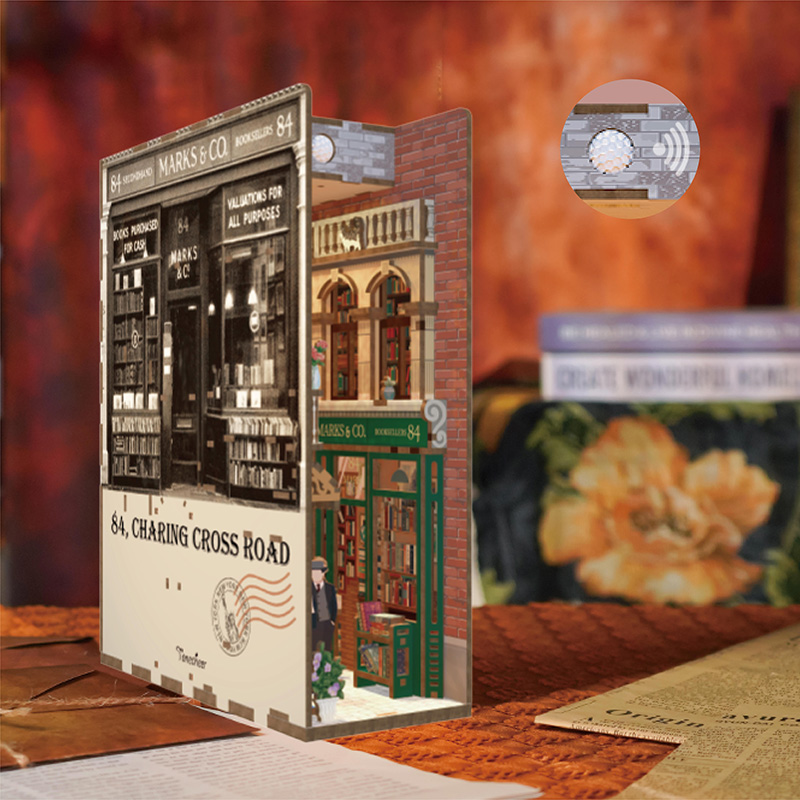 Booknook - 84 Charing Cross Road – Image 10